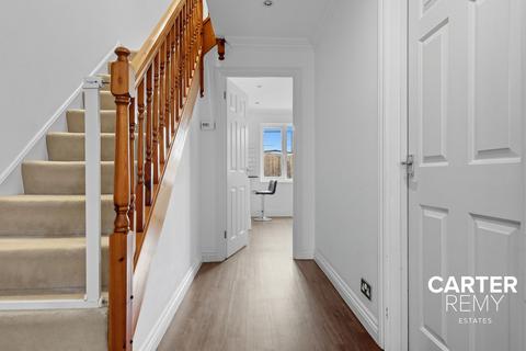 4 bedroom detached house for sale, The Saltings, Benfleet, SS7