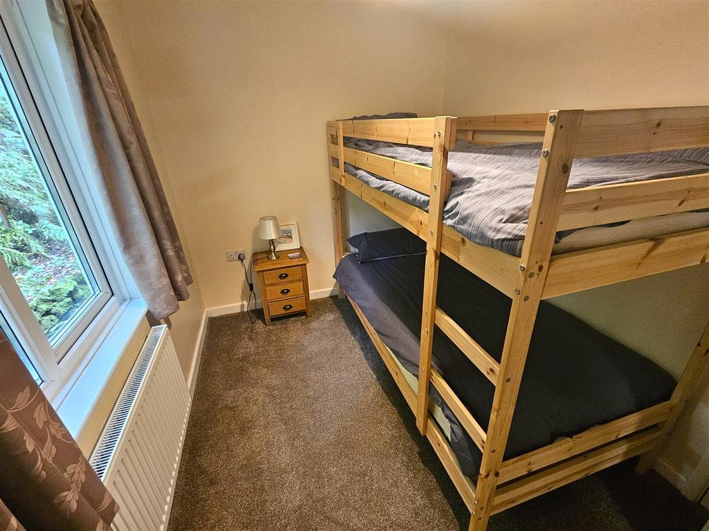 Bedroom 3.jpg