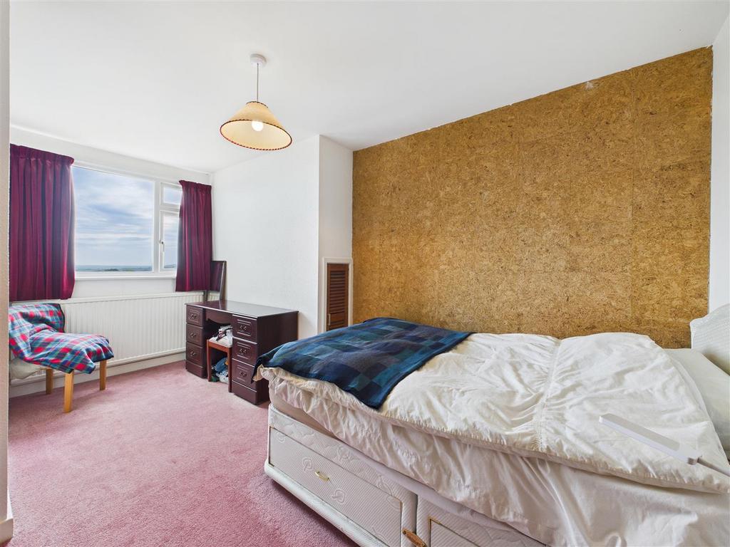 CAM05476 G0-PR0067-STILL006.jpg