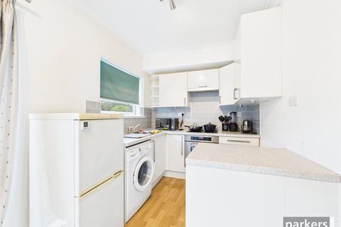 undefined, Bath Road, Berkshire RG30