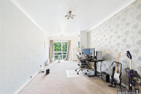 undefined, Bath Road, Berkshire RG30