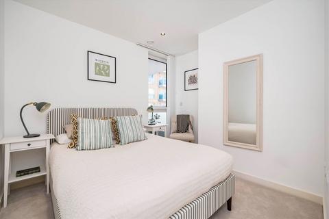 2 bedroom flat for sale, Glenthorne Road, London W6