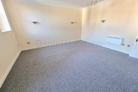 2 bedroom apartment to rent, Windsor Road, Barry, CF62