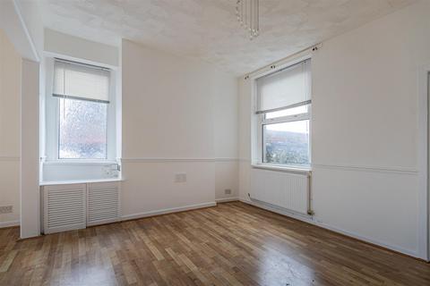 undefined, Hawthorn Road West, Cardiff CF14