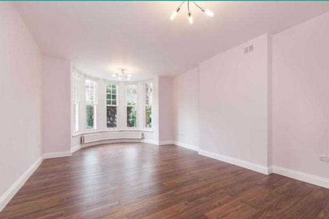 London NW3