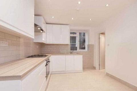 3 bedroom apartment for sale, London NW3
