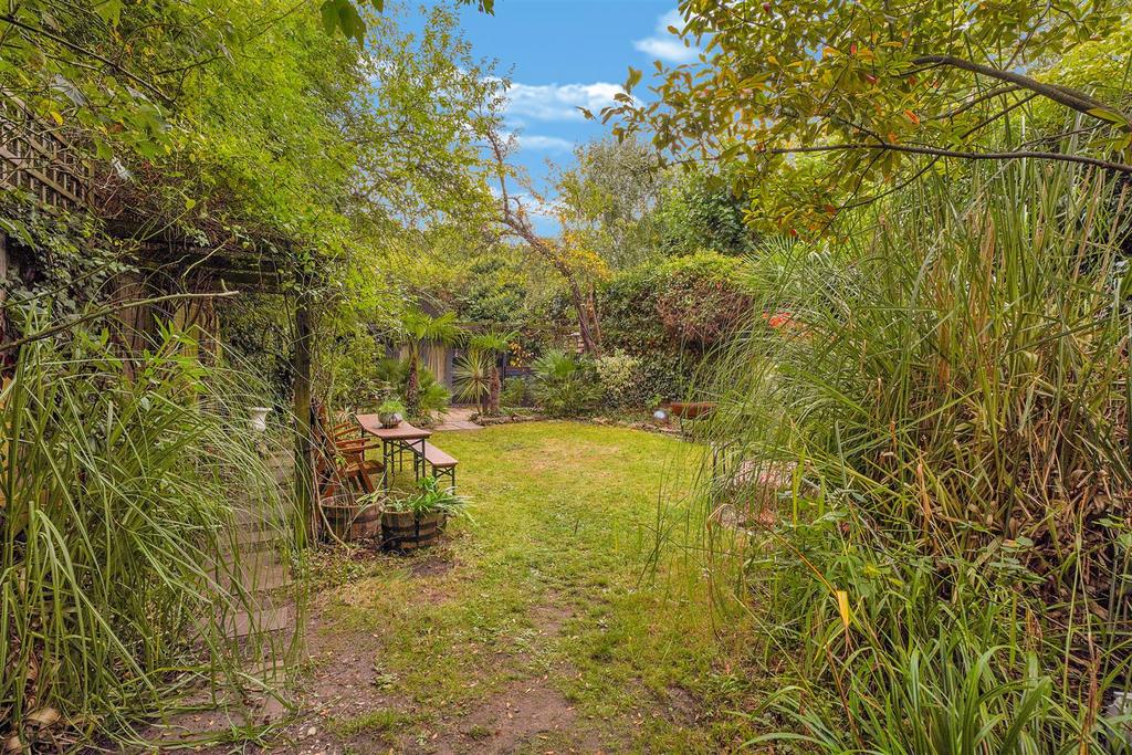 Landscaped south/west facing garden
