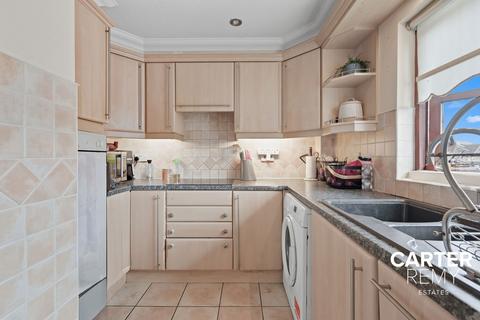 50 Celedon Close, Grays, RM16 6PZ