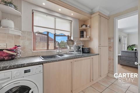 50 Celedon Close, Grays, RM16 6PZ