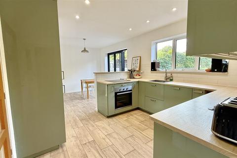 undefined, Heath Road South, Birmingham B31