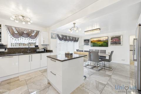 5 bedroom detached house for sale, Princes Way,  Fleetwood, FY7