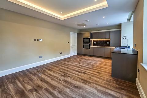 undefined, 11 Windsor Court, Clarence Drive, HG1