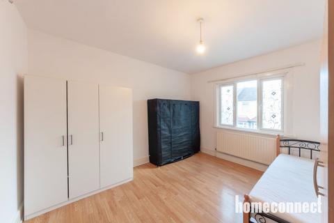 4 bedroom terraced house for sale, Bedford Road, London