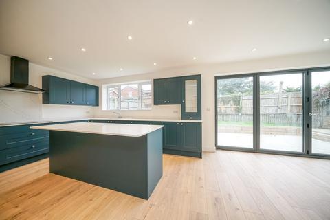 undefined, Little Green Lane, Caddington, LU1