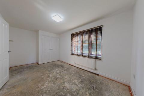 undefined, Miserden Crescent, Milton Keynes MK4