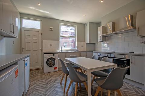 undefined, Leeds LS6