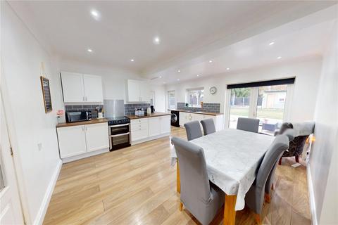undefined, Gloucester Avenue, East Tilbury, Essex, RM18