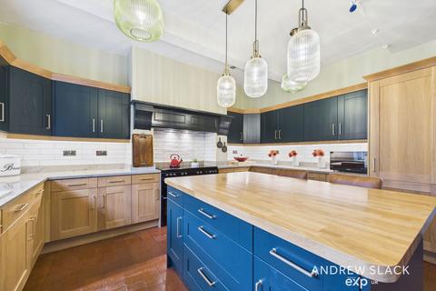 5 bedroom farm house for sale, Nottingham Road, Mansfield NG18