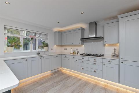 3 Elderberry Close, Bricket Wood, St Albans, AL2 3RP