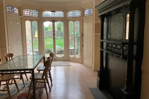 undefined, Fox Lane, London N13