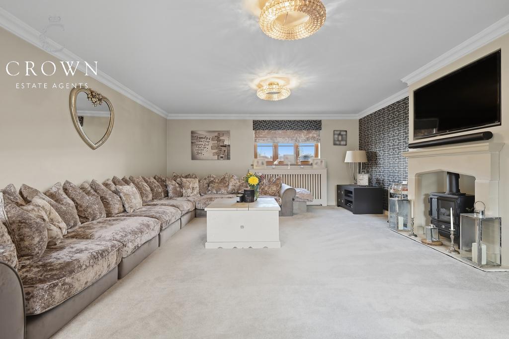 Formal Lounge