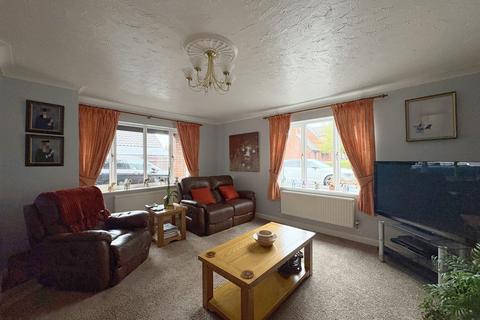 undefined, Tewkesbury GL20