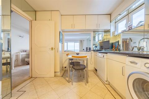 2 bedroom apartment for sale, HEATHFIELD HOUSE, Westcliff Parade