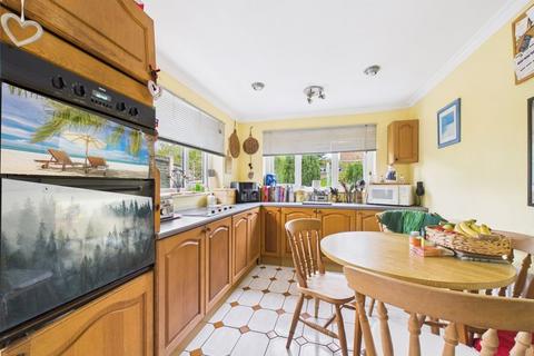 3 bedroom semi-detached house for sale, Aldersley Road, Wolverhampton, WV6