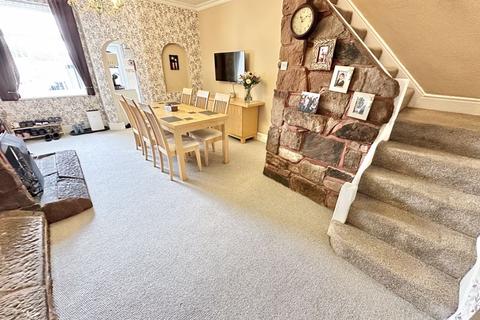 undefined, Cressington Gardens, Ellesmere Port