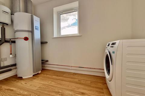 undefined, Charlbury Drive, Saltram Meadows, Plymstock. A stunning 2 bedroomed third floor flat in fabulous building.