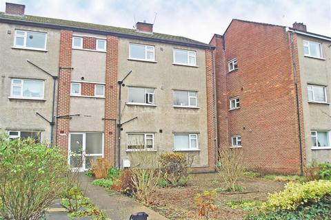 2 bedroom apartment to rent, Rookwood Close, Llandaff