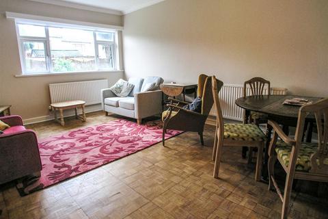 2 bedroom apartment to rent, Rookwood Close, Llandaff