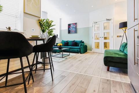 1 bedroom apartment to rent, Princes House, North Street