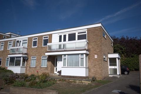 2 bedroom apartment for sale, Britannia Road, Westcliff-On-Sea