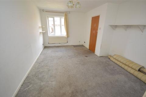 3 bedroom end of terrace house for sale, Spurcroft, Luton, Bedfordshire, LU3