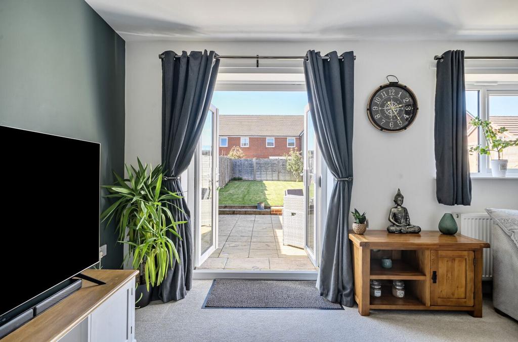 Living Room to Garden