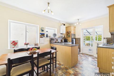 3 bedroom detached house for sale, Reading Road, Wokingham RG41