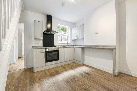 3 bedroom terraced house for sale, Chamberlain Road, Chatham, Kent, ME4