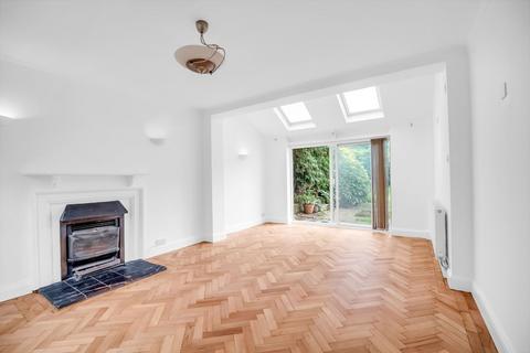 undefined, Harestone Hill, Caterham CR3