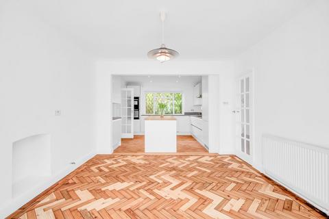 3 bedroom detached house for sale, Harestone Hill, Caterham CR3