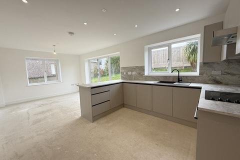 undefined, Rhosybol, Amlwch, Anglesey, LL68