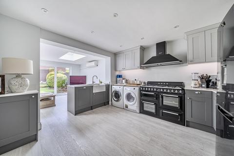 4 bedroom semi-detached house for sale, Latchmere Close, Richmond, TW10