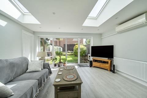 4 bedroom semi-detached house for sale, Latchmere Close, Richmond, TW10