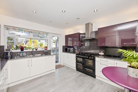 2 bedroom detached bungalow for sale, Penlands Rise, Steyning BN44