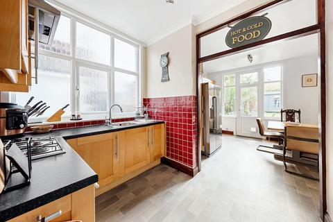 5 bedroom semi-detached house for sale, Woodbourne Avenue, London SW16