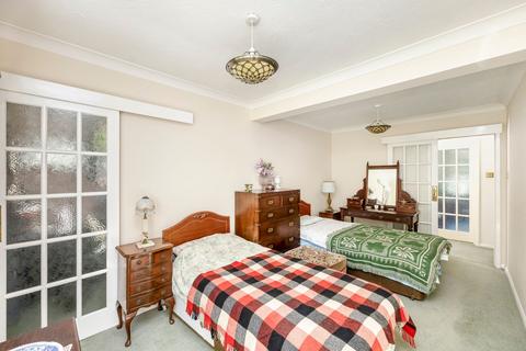 2 bedroom semi-detached bungalow for sale, Penlands Vale, Steyning BN44