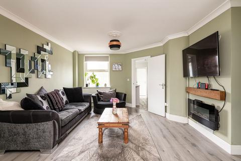3 bedroom end of terrace house for sale, Stanley Avenue, Queenborough ME11