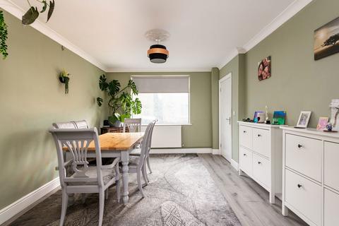 3 bedroom end of terrace house for sale, Stanley Avenue, Queenborough ME11