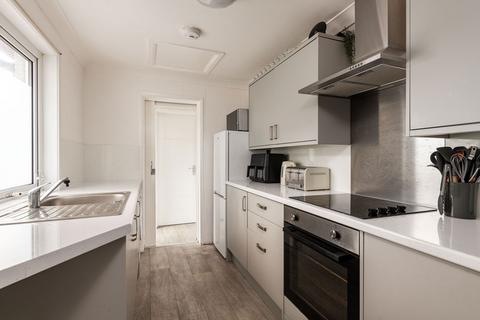 3 bedroom end of terrace house for sale, Stanley Avenue, Queenborough ME11