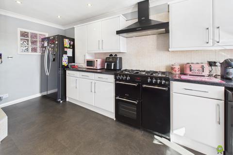 4 bedroom semi-detached house for sale, Green Walk, Crayford, Dartford, Kent, DA1